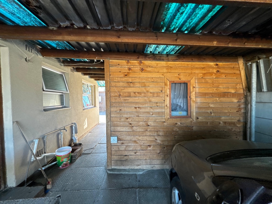 3 Bedroom Property for Sale in Stratford Green Western Cape